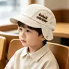 Chapéu de pescador infantil com aba frontal e traseira, estilo elegante para primavera e outono, chapéu bucket para meninos, chapéu de sol para bebês, chapéu de sol para proteção externa para crianças pequenas e crianças pequenas