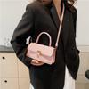Bolso de mano retro texturizado para mujer, de color liso, sencillo, pequeño, cuadrado, moderno, con cierre, tipo bandolera, 2024