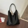 Bolso tote de diseño nicho estilo coreano de gran capacidad 2026 moda personalidad para mujer, nuevo bolso de hombro y bandolera elegante para el día a día