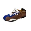 Zapatillas de entrenamiento alemanas de suela plana para mujer que aumentan la altura, zapatillas de carreras versátiles, nuevas zapatillas casuales con estampado de leopardo para otoño e invierno 2026