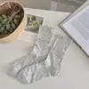 Calcetines Finos de Verano Color Crema con Volantes y Efecto Adelgazante Dulce, Calcetines de Malla Hueca con Encaje Estilo Jk para Mujer, a Media Pantorrilla