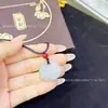 Accesorios Colgante de Collar de Cerradura de la Fortuna Pequeña de Jade Tianshan Natural Venta al por Mayor Colgante de la Fortuna de Jade Tianshan Venta Directa del Fabricante
