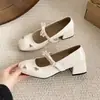 Sapatos Mary Jane estilo francês retrô com bico quadrado, salto grosso e laço para mulheres, novo modelo primavera e outono 2026, sapatos de tira rasa de calçar