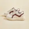 Zapatos Blancos para Mujer 2026 Primavera Nuevos Estilo Coreano Ins Estudiantes Femeninas Casuales Deportivos Suela Gruesa Mejoradores del Orgasmo Versátiles Tenis