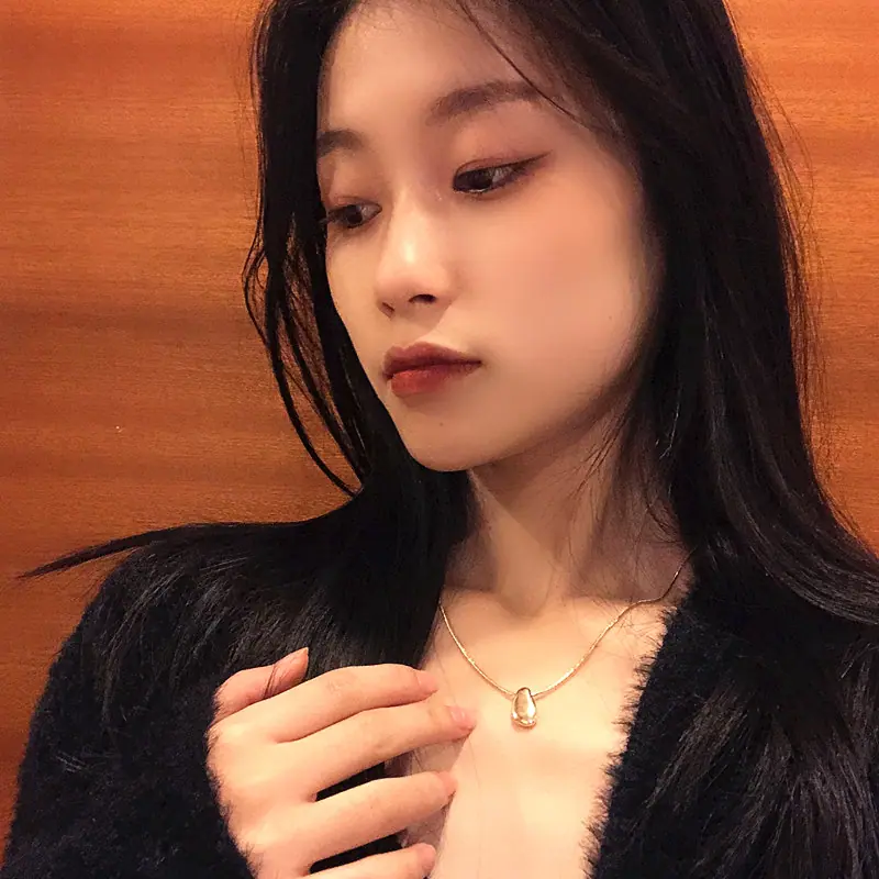 小巧豌豆项链