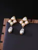 Pendientes de Cristal de Gelatina Coloridos Europeos y Americanos Pendientes Medievales Vintage Retro Elegantes Pendientes de Diamante de Resina Estilo Palacio