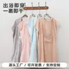 Nueva Bata de Baño con Capucha de Coral para Padres e Hijos Bolsillo Grande Absorbente Toalla de Baño Manga Corta Estilo Largo Bata de Baño Portátil Venta al por Mayor Dropshipping