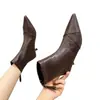 Nuevas botas cortas de otoño e invierno, botas Martin de tacón de aguja y punta fina, botines de moda, botas de cuero de estilo coreano de moda al por mayor