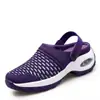 2026 Novos Sapatos de Malha Femininos de Tamanho Grande Transfronteiriços Sandálias Diárias de Primavera e Verão Slip-On Meio Slip Sapatos para Mãe Sapatos Femininos com Amortecimento a Ar