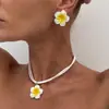 Europa y Estados Unidos collar con colgante de ciruela dopamina para joyería transfronteriza traje flor tridimensional dulce cadena de terciopelo coreano para la clavícula