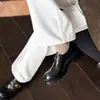 Dos Tipos de Zapatos Pequeños de Cuero Estilo Británico con Felpa, Tacón Medio Grueso, Punta Redonda, Hebilla Metálica de Cuero Genuino, Zapatos Planos de Boca Profunda