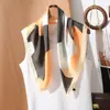 Bufanda de Seda Elegante y Suave de 70 cm para Mujer, Bufanda Cuadrada Versátil Nueva de Primavera y Verano, Adecuada para el Trabajo, Camisas, Trajes y como Pequeño Accesorio para el Cuello