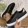 Zapatos blancos transfronterizos europeos y americanos, zapatillas casuales de punta redonda europeas y americanas para mujer, zapatos de mujer talla grande, 2026 primavera color sólido al por mayor talla grande
