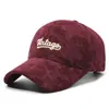 Atacado Novo Boné de Baseball de Veludo Macio Multicor com Design de Letra Boné Bico de Pato para Homens e Mulheres Boné de Baseball de Inverno para Casais