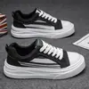Tênis masculinos respiráveis e estilosos, novos sapatos casuais esportivos de outono com sola grossa para aumentar a altura, sapatos versáteis e da moda