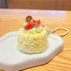 Juguete de Comida Simulada Chocolate Fresa Mousse Crema Pastel Llavero Postre Colgante Llavero de Bolso Pequeño Accesorio