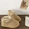 Botas de nieve populares retro de suela gruesa para mujer, nuevo estilo de invierno 2026, zapatos afelpados y engrosados, mocasines cálidos para estudiantes para mujer