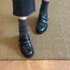 Versión de Piel de Oveja~Mocasines de Velcro Estilo Británico para Mujer 2026 Nuevos Zapatos Pequeños de Cuero Retro con Tacón Grueso para Desplazamiento