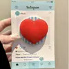 Soporte Magnético de Corazón Rojo Tridimensional con Rayas Azules Adecuado para Teléfonos Magsafe, Fuerte Adsorción para Uso en Escritorio, Gadget para Personas Perezosas