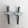 Remaches Ciegos de Aluminio de Extremo Abierto Sólido con Ala Ancha, Remaches de Cabeza Redonda con Brida Ancha, Venta Directa del Fabricante, Muestra Gratuita Proporcionada