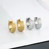 Brincos de aço inoxidável mais vendidos transfronteiriços personalidade tendência mesmos brincos de aço titânio para homens e mulheres cor de aço brincos de ouro 18K fecho de orelha