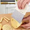Cuchillos de Patata con Púa de Acero Inoxidable Cuchillos Ondulados para Cortar Patatas Cortador de Papas Fritas Cuchillos Corrugados Artefacto de Cocina para Cortar Verduras en Casa Fantasia