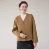 Casaco de Lã Simples Dupla Face Outono/Inverno 2026 para Mulheres, Curto com Decote V e Botões de Chifre, Jaqueta de Lã Pura Elegante e Minimalista