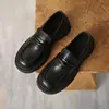 Zapatos de cuero de estilo británico para mujer de primavera y otoño, nuevos mocasines retro con plataforma para otoño de 2026, tipo slip-on, zapatos simples JK