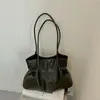 Bolso retro de alta gama para mujer, tendencia otoño/invierno 2026, bolso de hombro versátil con tacto lujoso, bolso tote de gran capacidad