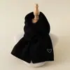 Conjunto de Dos Piezas para Niños con Sombrero de Ala Ancha y Bufanda Bordada con Lazo Estilo Coreano, Sombrero Cálido de Lana Imitación Cachemir