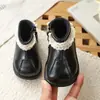Botas de Cuero Cálido con Felpa para Niña Pequeña 2026 Invierno Nuevas Zapatos de Princesa con Adorno de Encaje Botas Martin