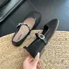 2026 Verão Novo Comércio Exterior Tamanho Grande Feminino Casual Confortável Plano Vazado Respirável Sapatos Tamanho Único