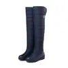 Botas femininas de estilo europeu e americano acima do joelho, inverno 2026, confortáveis, de sola reta, tamanhos grandes 40-44, quentes, para neve, para exportação