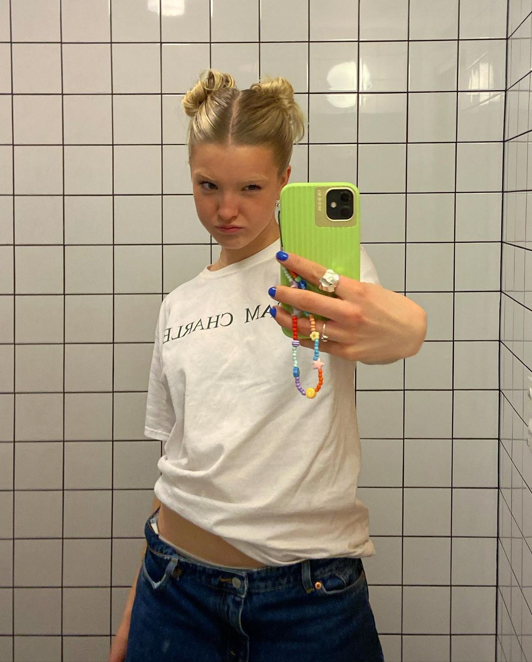 279150820_960495704657925_1261