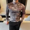 Douyin Envío Directo Ropa Interior de Terciopelo para Hombre Cuello Semi Alto de Terciopelo Dorado Camiseta de Manga Larga Cuello Medio Ropa de Otoño En Stock Camiseta