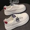 Tenis Blancos de Piel Genuina para Mujer, Tenis de Suela Gruesa que Aumentan la Altura, Nuevos Zapatos de Otoño 2026, Zapatos Deportivos Casuales Versátiles para Mujer