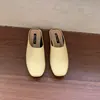 Mules cerrados versátiles de estilo francés con punta cerrada y suela plana para mujer, adecuados para usar al aire libre, mules slip-on de verano 2026, zapatos de tacón bajo sencillos