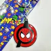 Llavero Giratorio de Merchandising de Película de Héroes Llavero Metálico de Dibujos Animados para Coche Colgante Accesorio para Bolso