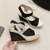 Nuevas sandalias de cuña para mujer de larga duración con encaje, punta abierta, hebilla de velcro para mujer, plataforma