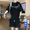 Conjunto deportivo casual de manga corta estilo Hong Kong para hombre, verano, seda de hielo, fresco, holgado, talla grande, versátil, camiseta y pantalones cortos, conjunto de dos piezas
