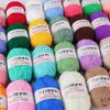 4 Ovillos de Hilo de Algodón Leche de Grosor Medio Hilo para Bebé Kit de Materiales para Tejer Crochet Hecho a Mano DIY Ramo de Muñeca