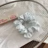 Goma para el pelo fruncida de tela de color sólido fresca, suave, arrugada, accesorio simple para el pelo, estilo coreano suave, para el uso diario de niñas