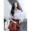 Camisa Blanca para Mujer, Holgada y Casual, Nuevo Estilo Primavera Temprana 2026, Camisa de Algodón de Manga Larga con un Diseño Único
