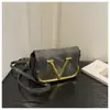 Bolso de hombro casual de moda, moderno, con estampado de letras de comercio exterior, personalizado, bolso de hombro cruzado de moda de nicho, bolso cuadrado pequeño