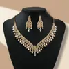Joyas de Venta Caliente Transfronterizas Lujo Elegante Fiesta de Cena Conjunto de Joyas de Collar con Strass Hueco y Aretes para Mujer