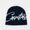 Gorro de Punto Jacquard Otoño e Invierno Americano para Hombres y Mujeres con Letras, Caliente Protección para Orejas, Gorro Frío sin Visera, Versátil Gorro de Lana Hip-Hop Callejero