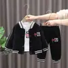 Fatos de primavera e outono para meninos, roupas de primavera e verão para meninos de um ano, dois anos e meio, três a quatro anos, mais casacos para meninos