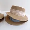 Chapéu Leve Vintage Estilo Relaxado com Fita Plissada e Topo Plano para Mulheres, Chapéu de Palha para Proteção Solar de Verão para Férias na Praia e Praia