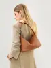 Bolso bandolera de piel de vaca, nuevo estilo navideño, bolso tejido de cuero genuino para mujer, bolso de hombro y axila de alta gama de gran capacidad