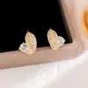 Brincos de Zircônia Folha Agulha de Prata Estilo Francês Luxo Leve Design de Nicho Brincos Exquisitos Simples Únicos Venda por Atacado para Mulheres